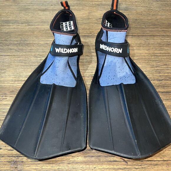 WildHorn Snorkel Fins Womens 8 Outfitters Seaview 180 Topside Excellent - Picture 1 of 7